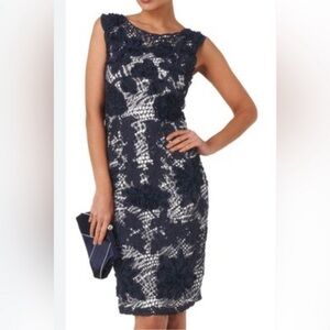 Chic Black/Navy Floral Lace Midi Dress